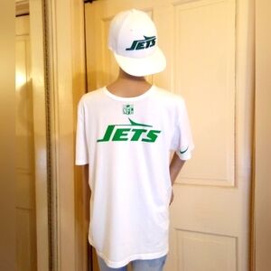 Hugo Boss JETS NFL / Skull ThreadsT-shirt/ Nike Logo/ Custom Made SZ L (Mens)